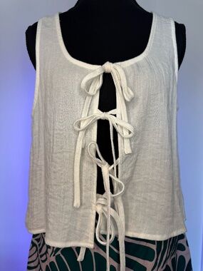 LILI SIDONIO White Tie-Front Sleeveless Knit Top NWT